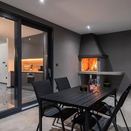 Green Luxury II With Heated Pool, Jacuzzi & Sauna Ruzici  Exteriör bild